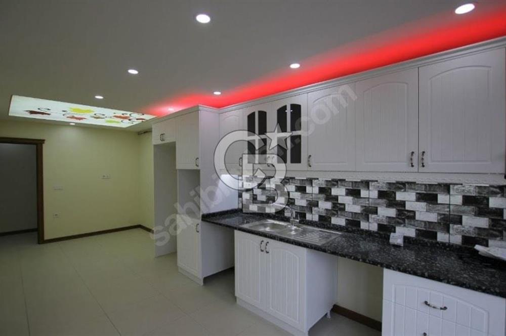 Aktif Gelirli | Ana Cadde Üzeri | Satılık Konut + Ticari Komple Bina