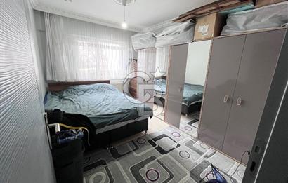 CADDE ÜZERİ YÜKSEK GİRİŞ ALTI DAİRE GENİŞ CAM BALKONLU 2+1