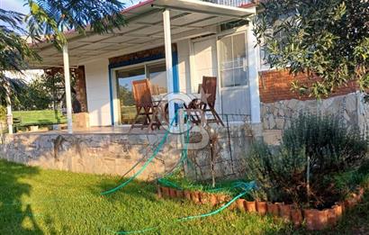 SEFERİHİSAR ULAMIŞ’TA | MÜSTAKİL TAPULU | 750 m² ARSA İÇİNDE | 3+1 (5+1’e UYGUN) VİLLA