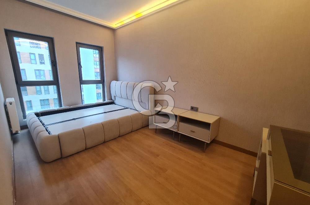 Sancaktepe nef sitesinde satılık ara kat daire