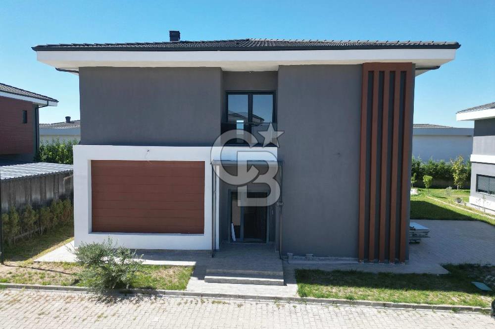 CB OPİA'DAN ''SİTE İÇERSİNDE AYRICALIKLI YAPISIYLA VİLLA FIRSATI