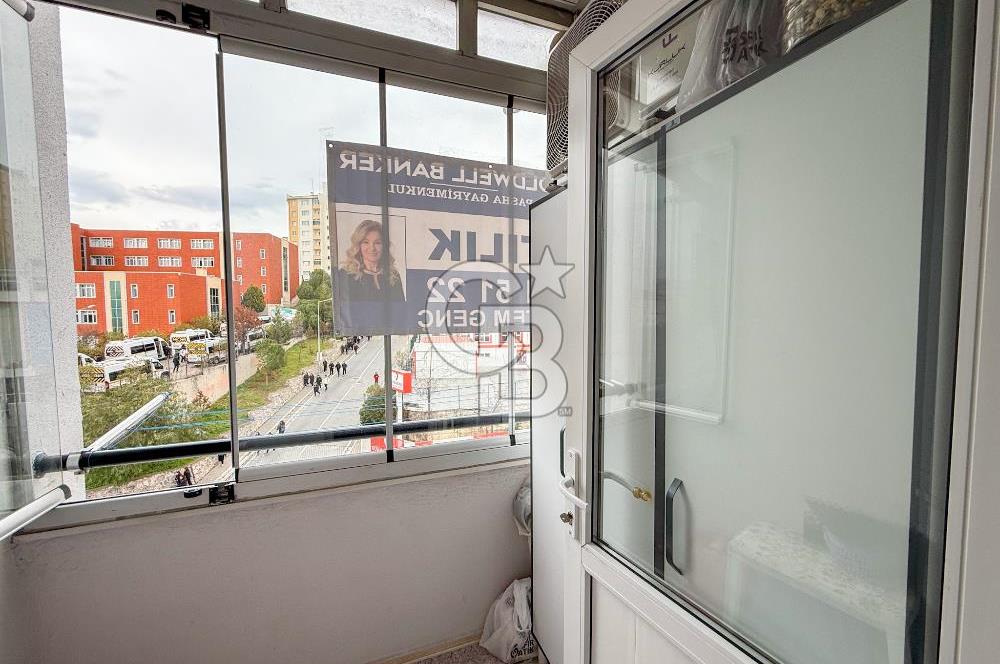 Buca Aydoğdu Mah.de Toki Konutları'nda Tadilatlı Arakat 2+1 Satılık Daire