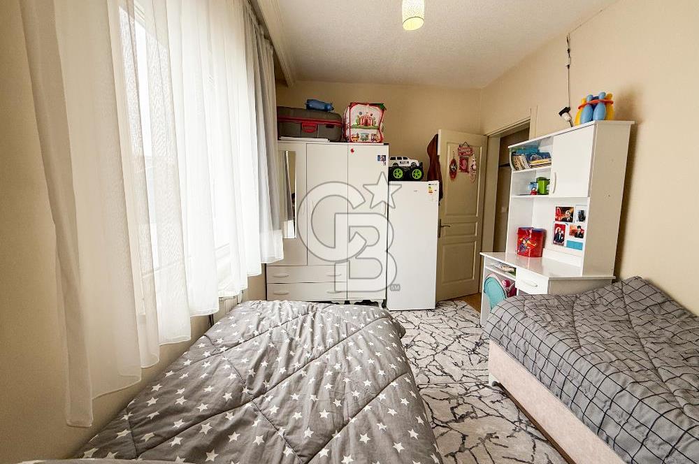 Buca Aydoğdu Mah.de Toki Konutları'nda Tadilatlı Arakat 2+1 Satılık Daire