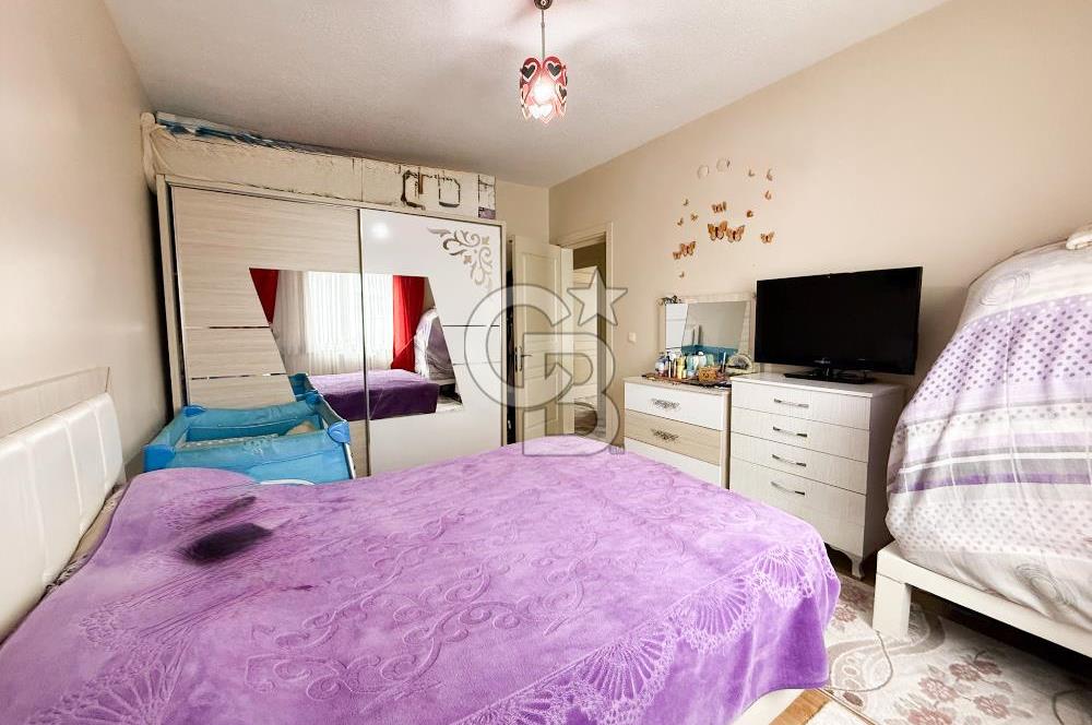 Buca Aydoğdu Mah.de Toki Konutları'nda Tadilatlı Arakat 2+1 Satılık Daire