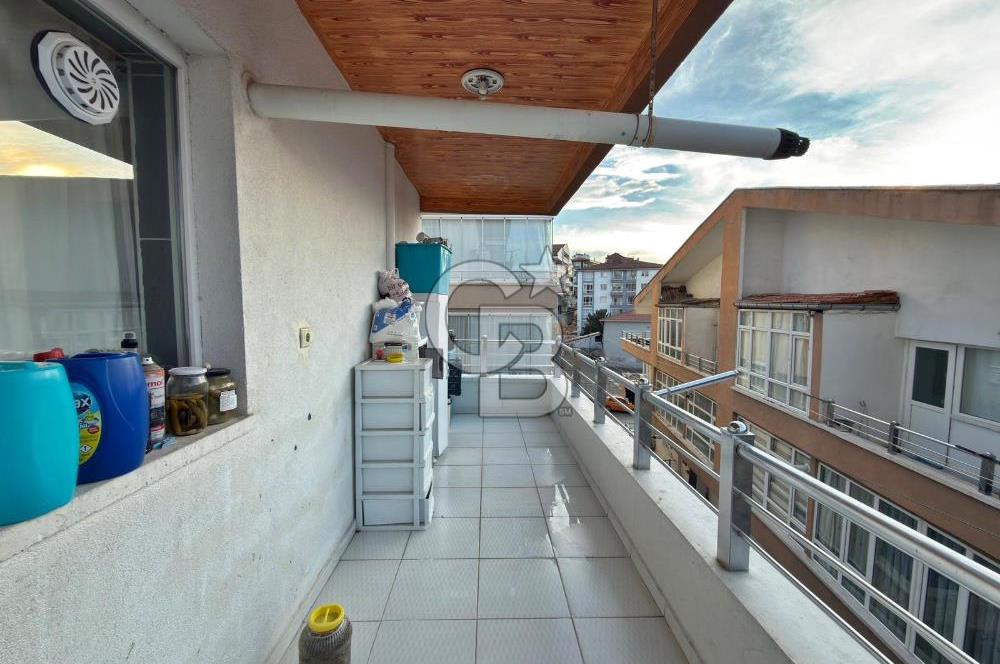 ANA CAD. YAKINI ARA KATTA ASANSÖRLÜ MASRAFSIZ KREDİYE UYGUN 3+1!