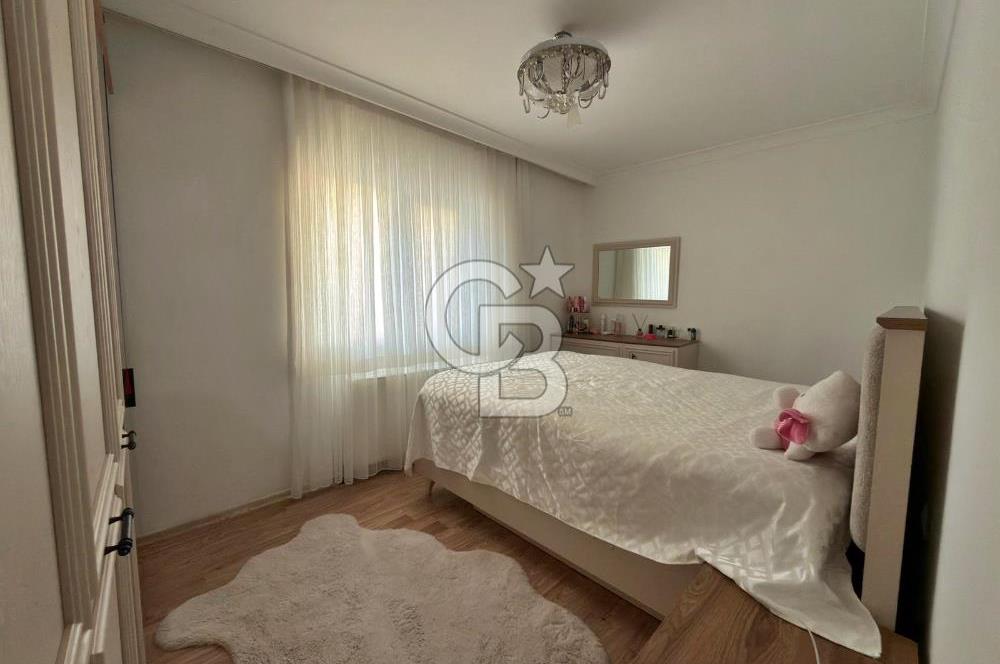 ANA CAD. YAKINI ARA KATTA ASANSÖRLÜ MASRAFSIZ KREDİYE UYGUN 3+1!