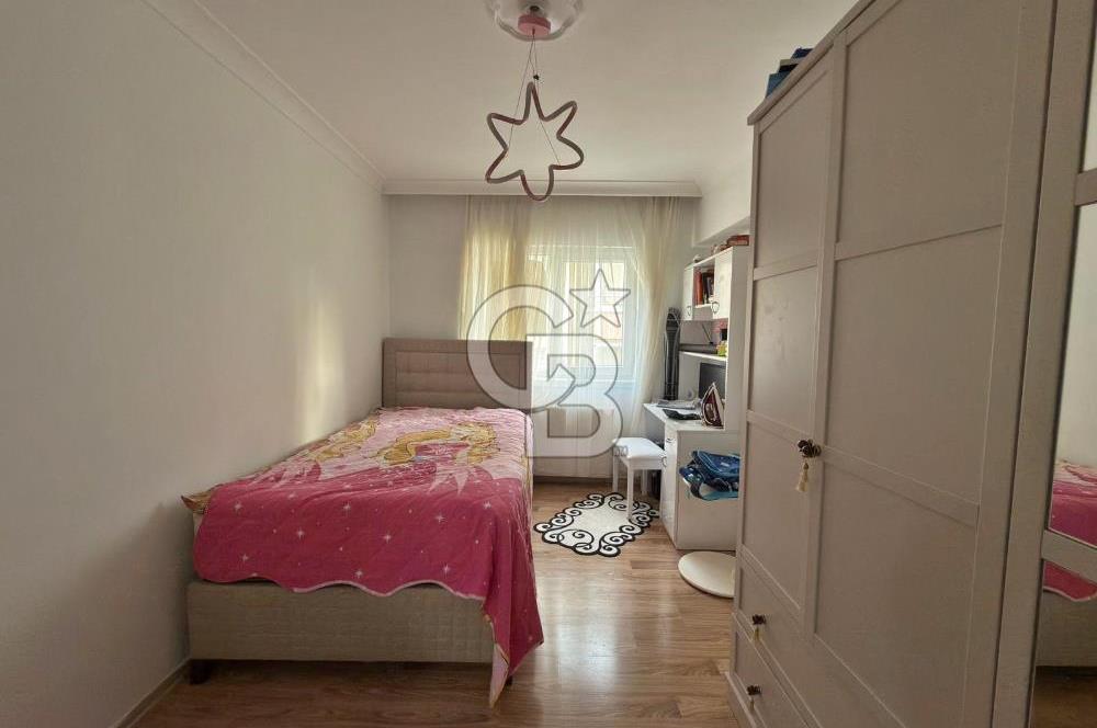 ANA CAD. YAKINI ARA KATTA ASANSÖRLÜ MASRAFSIZ KREDİYE UYGUN 3+1!