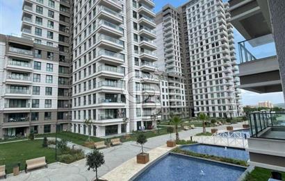 REFERANS BAHÇEŞİRDE SATILIK KISA KATLI 4,5+1 DAİRE