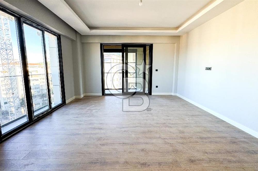 UĞURMUMCU ÖZİNANLARDA 3+1 GENİŞ SATILIK DAİRE