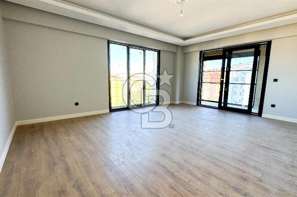 UĞURMUMCU ÖZİNANLARDA 3+1 GENİŞ SATILIK DAİRE