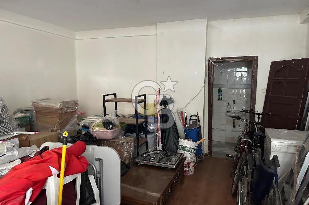 Avcılar’da Satılık Depolu Dükkan