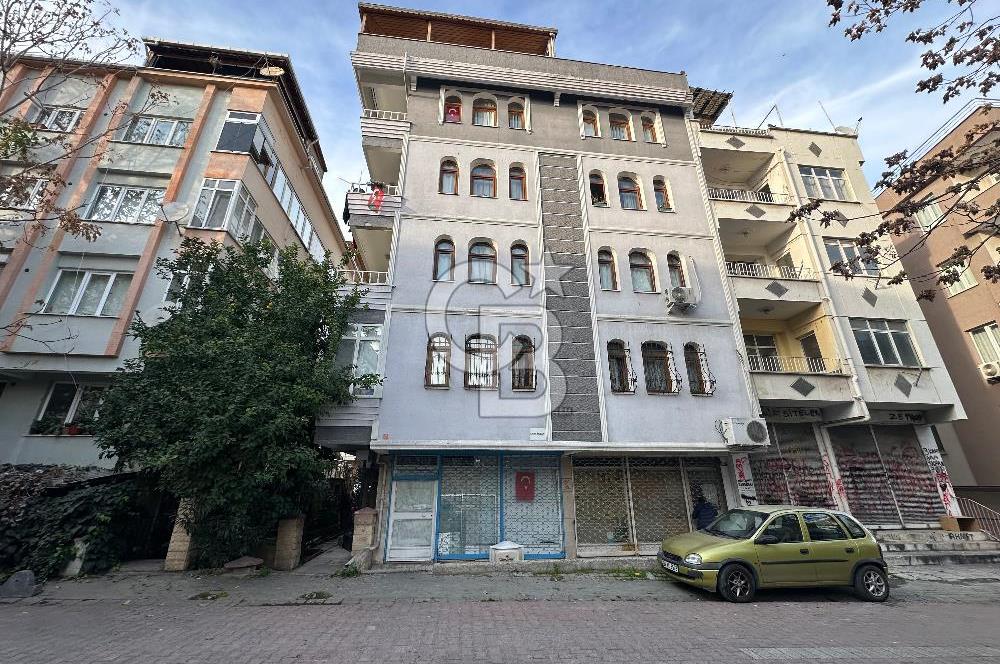 Avcılar’da Satılık Depolu Dükkan