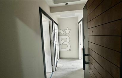 Bayraklı’da Yeni Binada – Asansörlü, Açık Mutfaklı, Depreme Dayanıklı 2+1 Daire