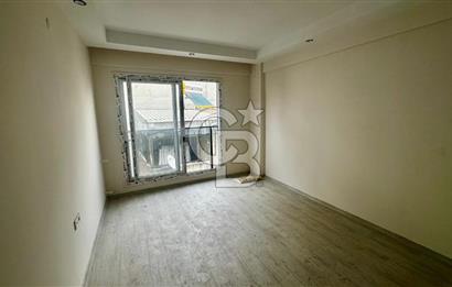 Bayraklı’da Yeni Binada – Asansörlü, Açık Mutfaklı, Depreme Dayanıklı 2+1 Daire