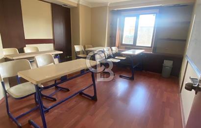 KIZILAY GAMA İŞ MERKEZİNDE 2+1 KİRALIK OFİS