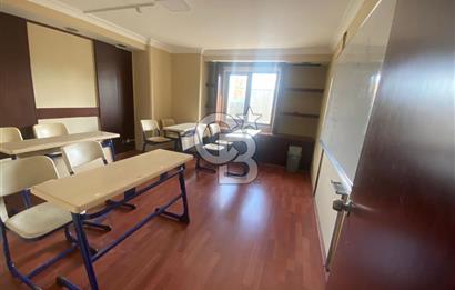 KIZILAY GAMA İŞ MERKEZİNDE 2+1 KİRALIK OFİS