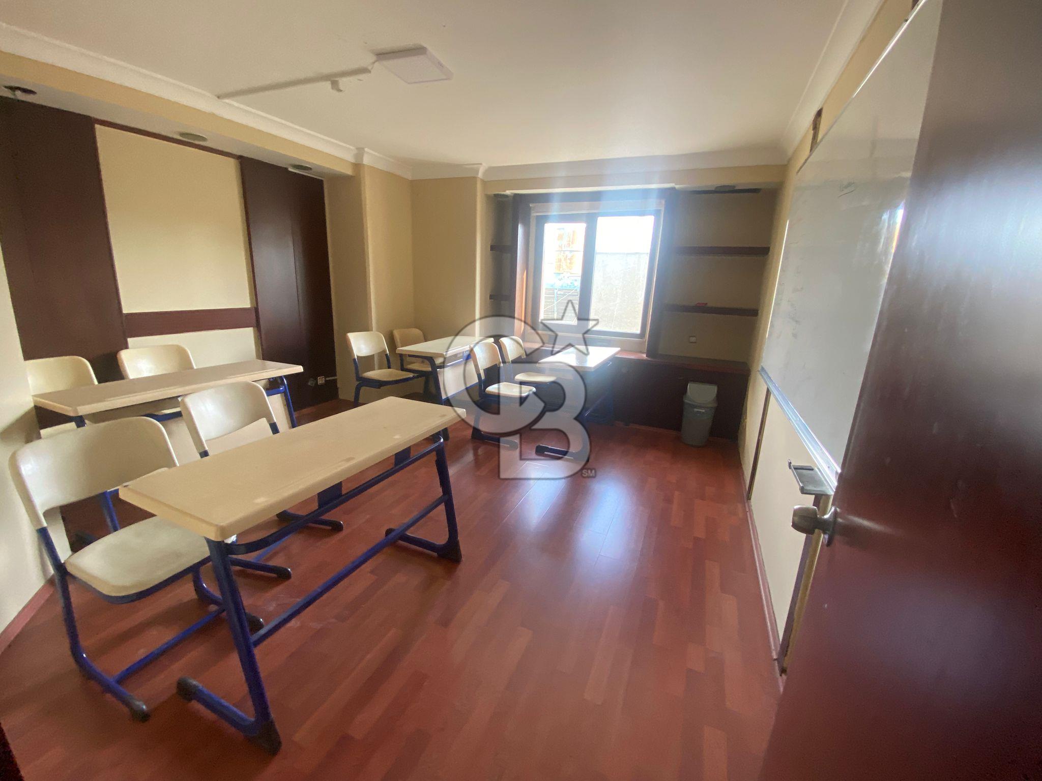 KIZILAY GAMA İŞ MERKEZİNDE 2+1 KİRALIK OFİS