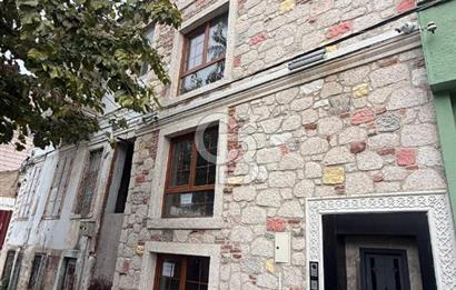 Basmane Metroya 1 Dakika – 4 Katlı Komple Kiralık Bina