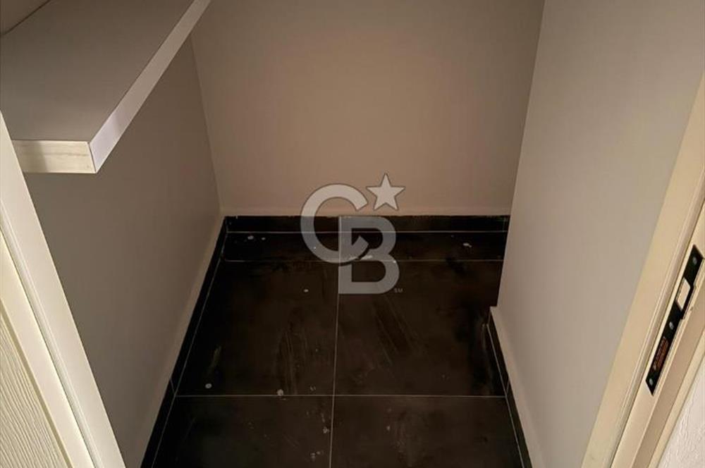 Kadıköy Bostancıda Seçkin Konumda, Ferah Satılık Daire