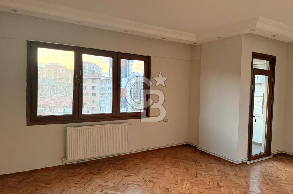 Kadıköy Bostancıda Seçkin Konumda, Ferah Satılık Daire