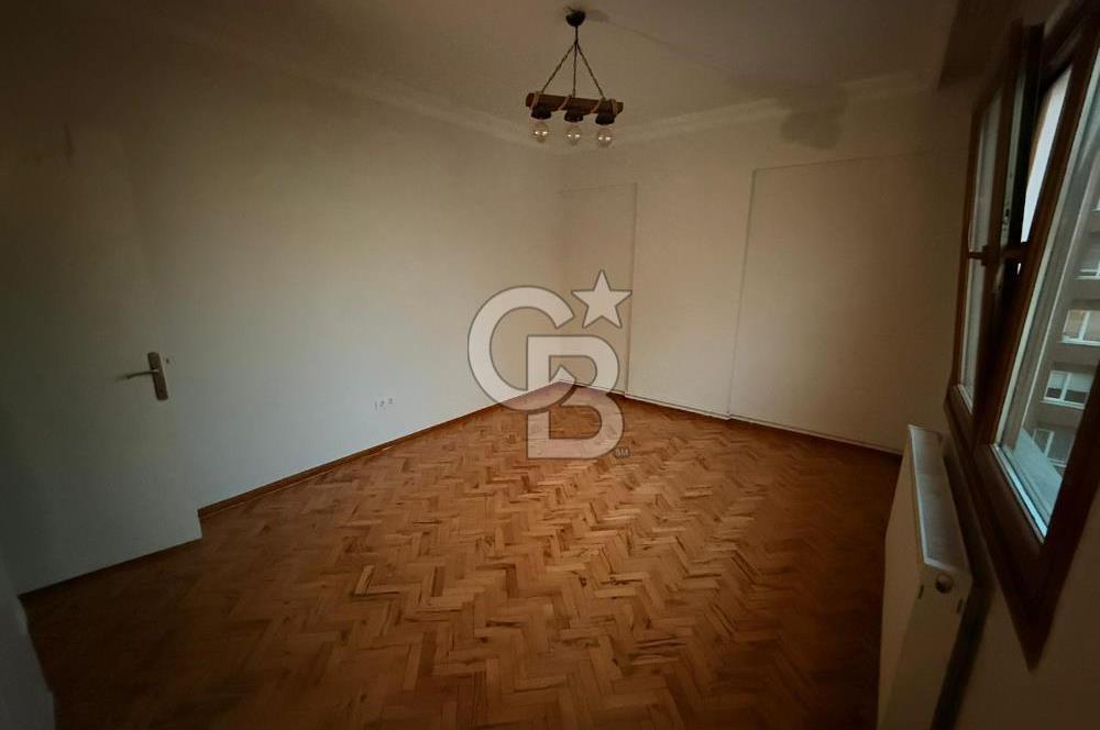 Kadıköy Bostancıda Seçkin Konumda, Ferah Satılık Daire