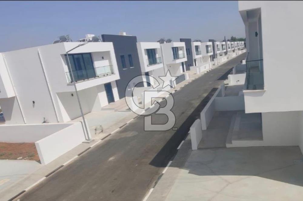 YENİBOĞAZİÇİ TWINS SALAMIS MÜSTAKİL HAVUZLU DUBLEKS 3+1 SATILIK VİLLA