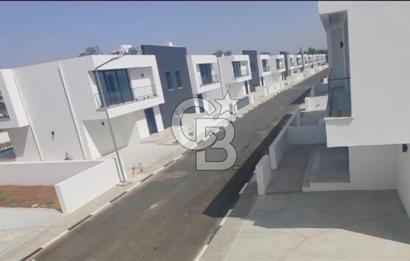 YENİBOĞAZİÇİ TWINS SALAMIS MÜSTAKİL HAVUZLU DUBLEKS 3+1 SATILIK VİLLA