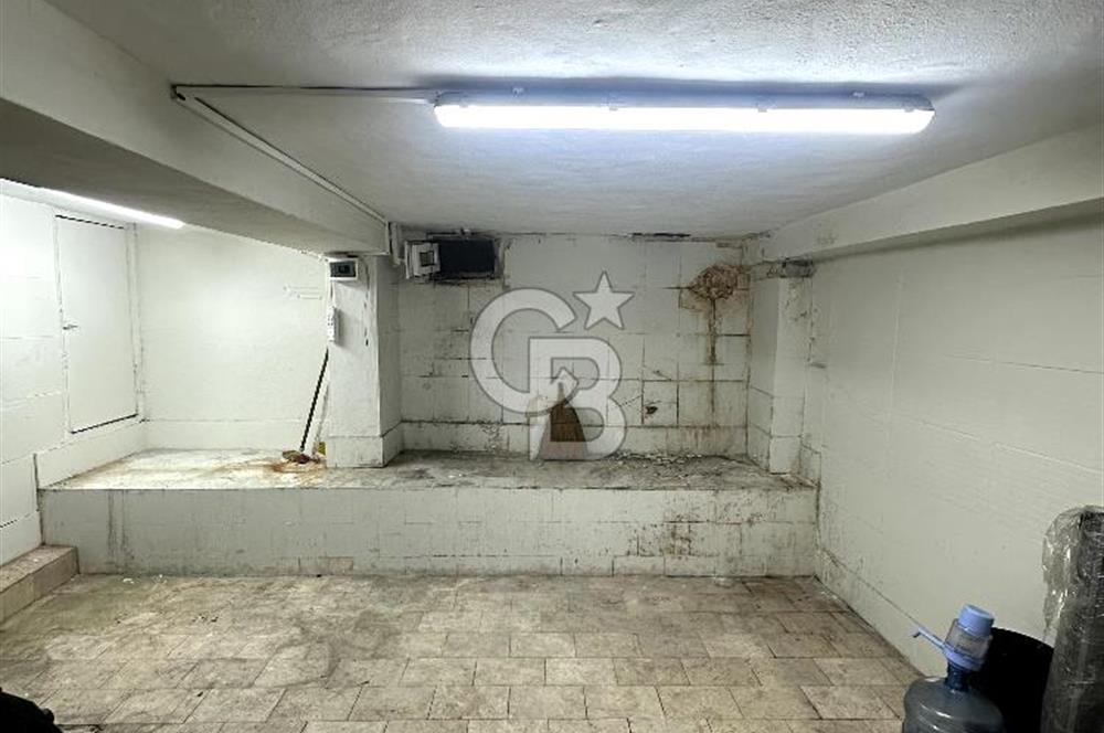 Kurtuluş'ta Yaya Trafiği Yüksek -80 m² 3 katlı Dükkan