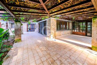 KARTAL DRAGOS'TA 1022 M2 ARSA İÇERİSİNDE SATILIK EMSALSİZ VİLLA - 2 - 325900