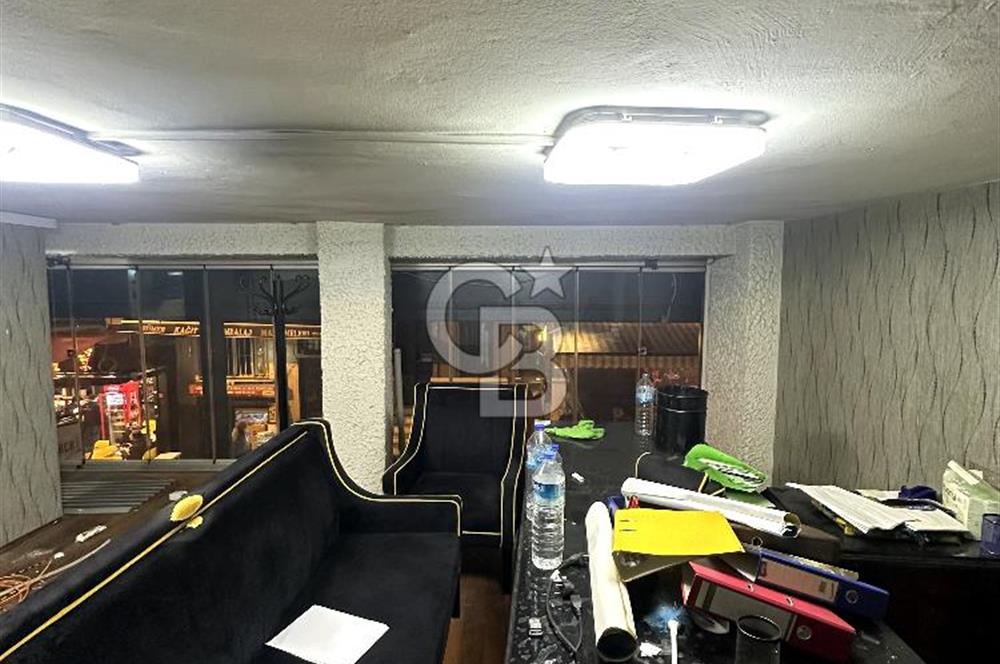 Kurtuluş'ta Yaya Trafiği Yüksek -80 m² 3 katlı Dükkan