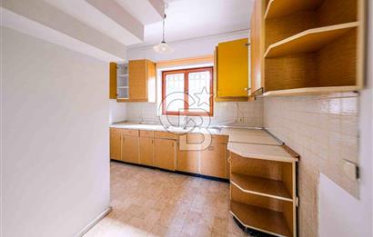 KARTAL DRAGOS'TA 1022 M2 ARSA İÇERİSİNDE SATILIK EMSALSİZ VİLLA