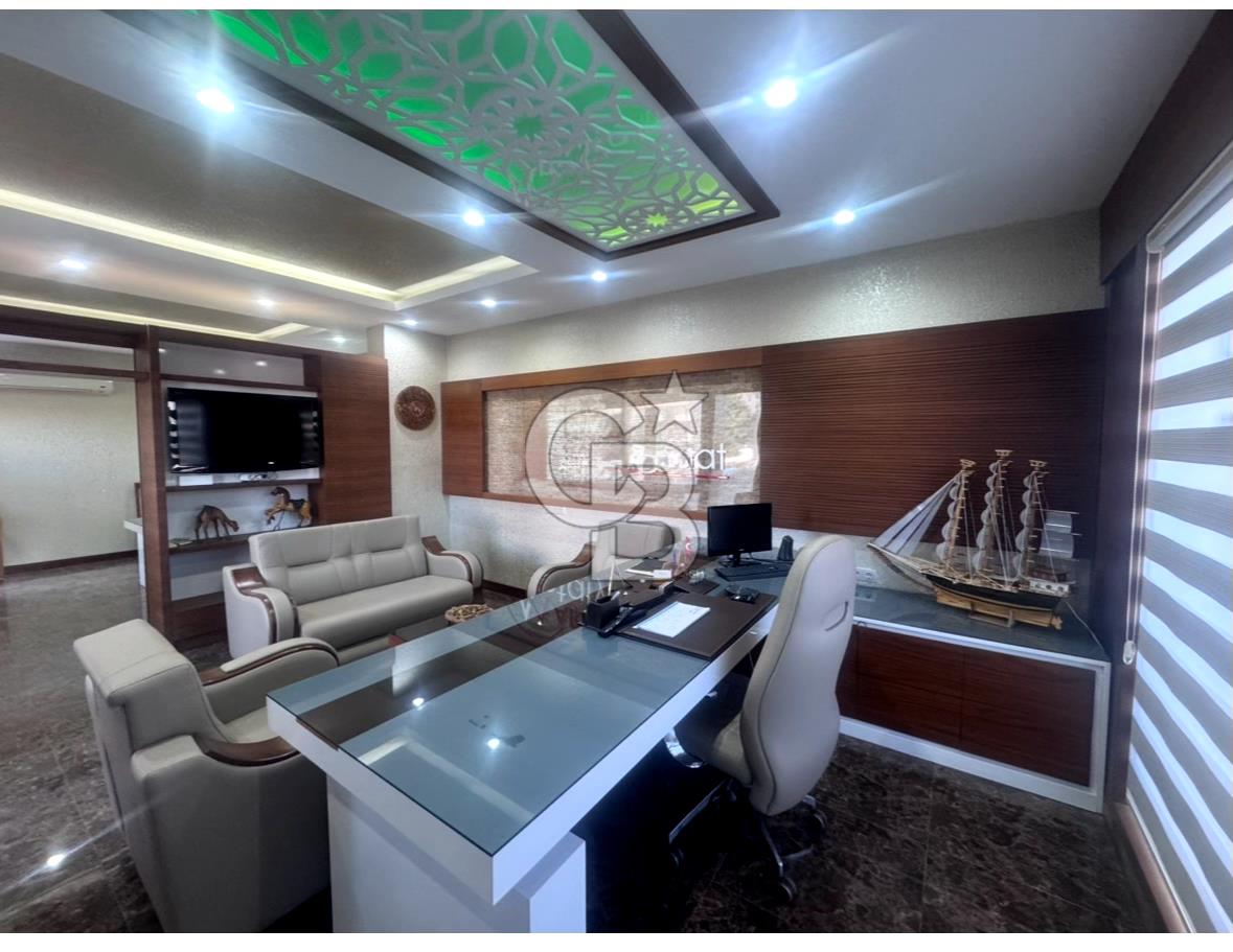 ÜNİVERSİTE CADDESİNDE FULL EŞYALI OFİS