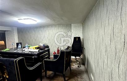 Kurtuluş'ta Yaya Trafiği Yüksek -80 m² 3 katlı Dükkan