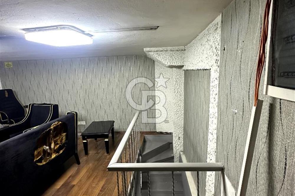 Kurtuluş'ta Yaya Trafiği Yüksek -80 m² 3 katlı Dükkan