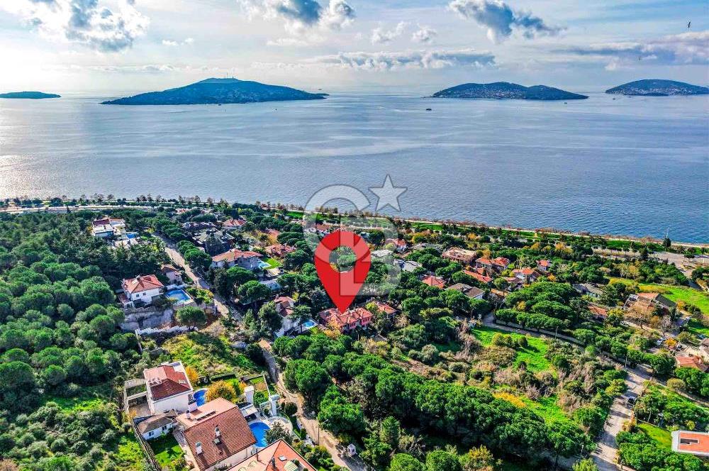 KARTAL DRAGOS'TA 1022 M2 ARSA İÇERİSİNDE SATILIK EMSALSİZ VİLLA