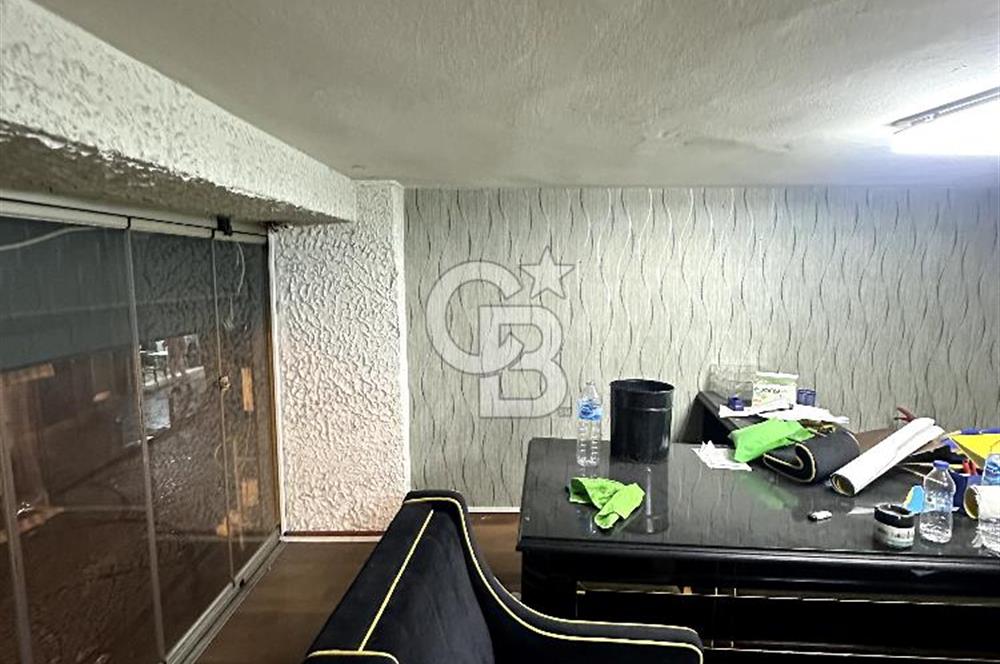 Kurtuluş'ta Yaya Trafiği Yüksek -80 m² 3 katlı Dükkan