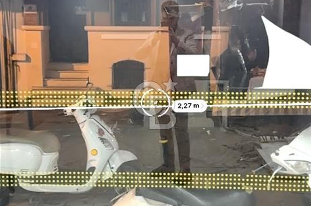 Kurtuluş'ta Yaya Trafiği Yüksek -80 m² 3 katlı Dükkan