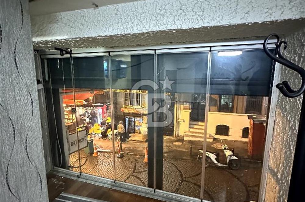 Kurtuluş'ta Yaya Trafiği Yüksek -80 m² 3 katlı Dükkan