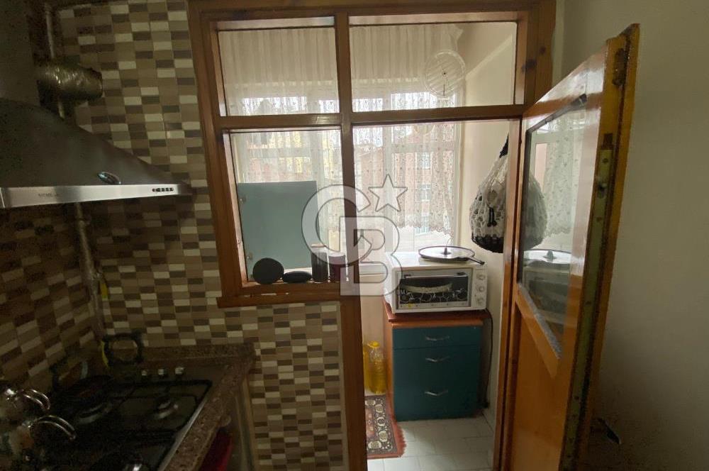 SARAYLAR CADDESİNDE MERKEZİ AMA SAKİN LOKASYON 3+1 DAİRE!