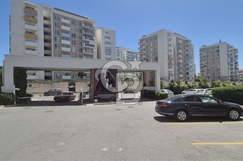 Oyak Buca 2.Etap 3 Cepheli, Havuz ve Park Manzaralı Kiralık 3+1