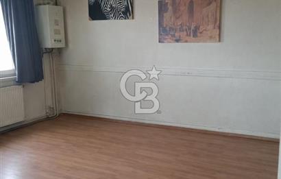 Tuzluçayır Merkez Konum Köşe Başı Satılık  Daire