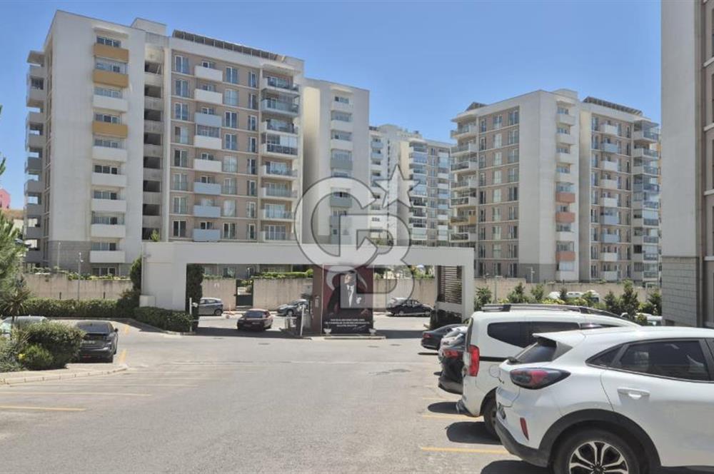 Oyak Buca 2.Etap 3 Cepheli, Havuz ve Park Manzaralı Kiralık 3+1