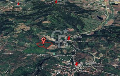 Salihli Çamurhamamında 28070 m² Altın Değerinde Satılık Tarla