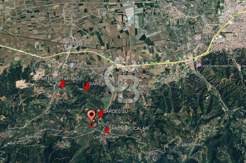 Salihli Çamurhamamında 28070 m² Altın Değerinde Satılık Tarla