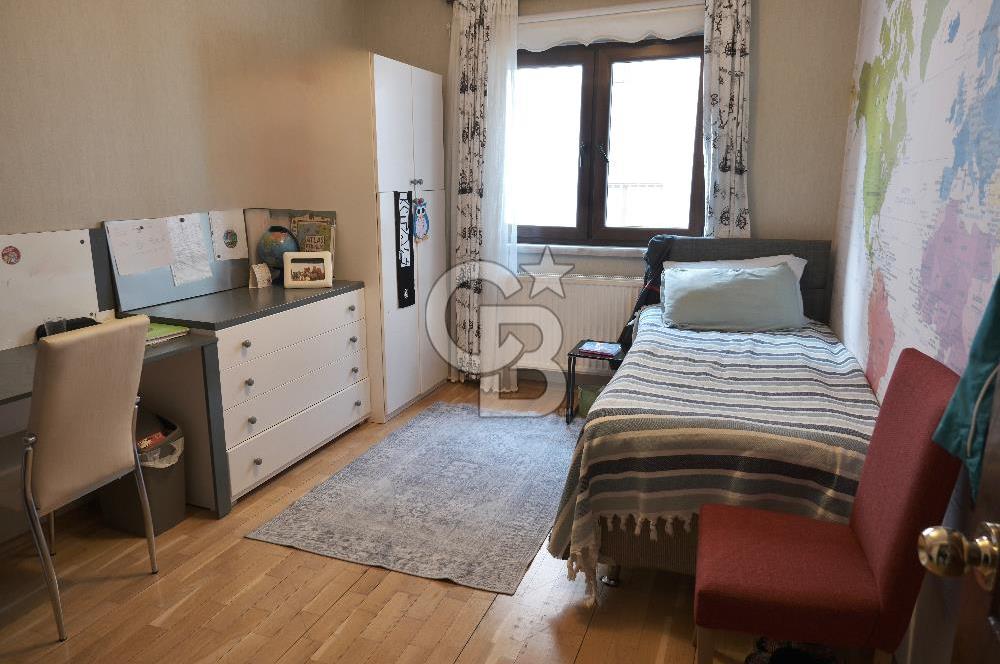 450.CADDE ÜZERİNDE 4+1 ÇİFT CEPHELİ SATILIK DAİRE