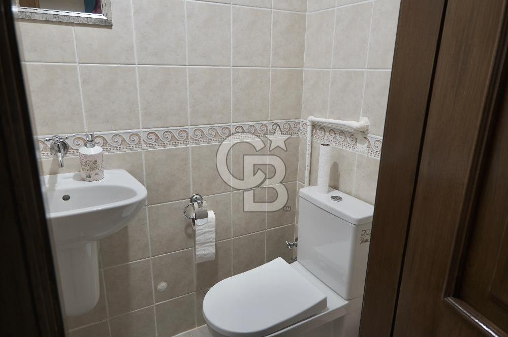 450.CADDE ÜZERİNDE 4+1 ÇİFT CEPHELİ SATILIK DAİRE