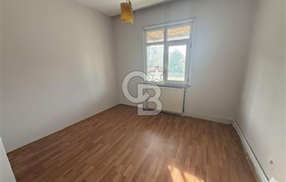 Nev Çarşı Karşısı Valide-i Atikte Ferah Manzaralı Daire 