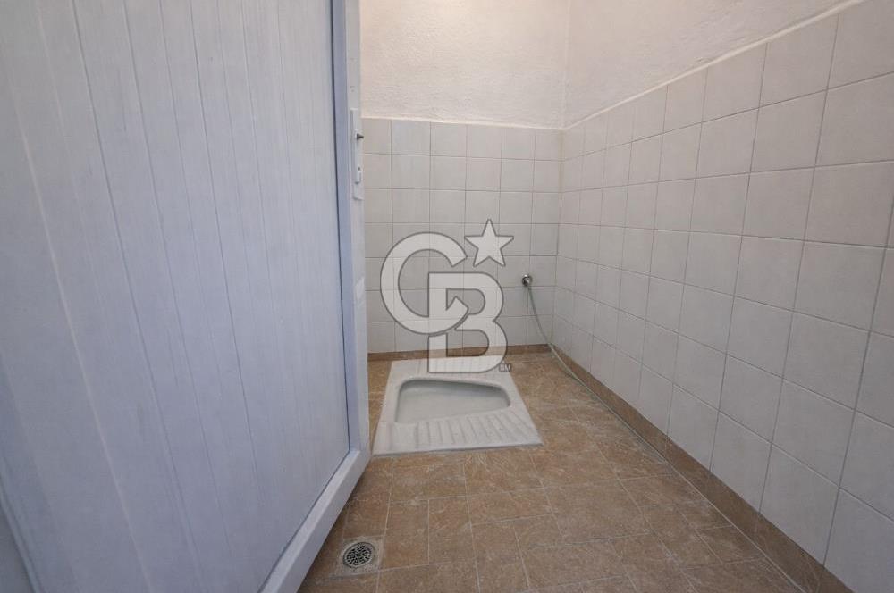 Nev Çarşı Karşısı Valide-i Atikte Ferah Manzaralı Daire 