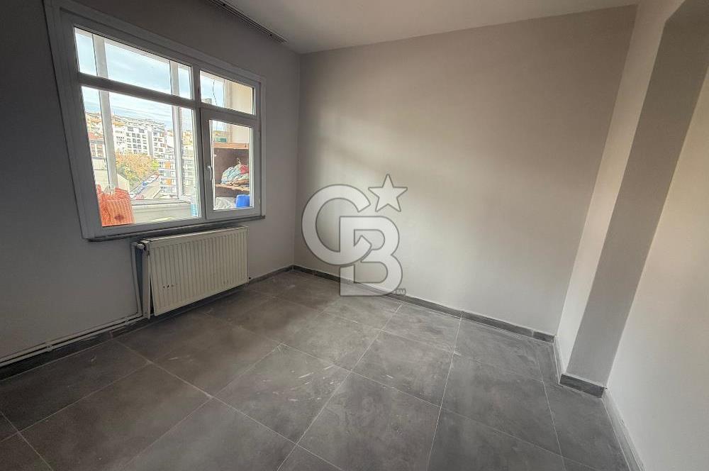 Nev Çarşı Karşısı Valide-i Atikte Ferah Manzaralı Daire 