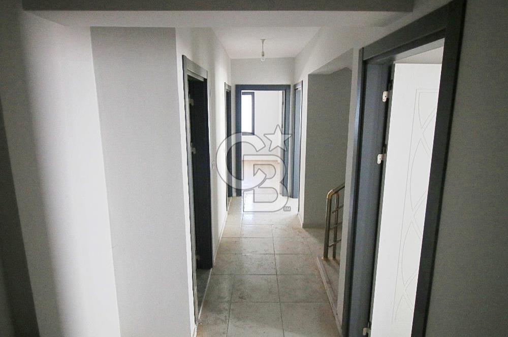 CB OPİA'DAN HUZURLU KONUMDA KULLANIŞLI DUBLEKS DAİRE !